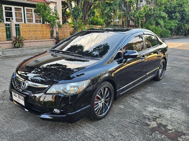 Honda Civic 2010 1.8 E i-VTEC Sedan เบนซิน ไม่ติดแก๊ส เกียร์อัตโนมัติ ดำ รูปที่ 3