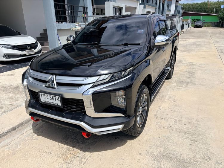 Mitsubishi Triton 2019 2.4 GT Plus Pickup ดีเซล ไม่ติดแก๊ส เกียร์อัตโนมัติ ดำ รูปที่ 2