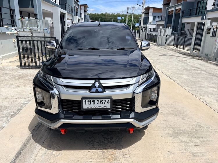 Mitsubishi Triton 2019 2.4 GT Plus Pickup ดีเซล ไม่ติดแก๊ส เกียร์อัตโนมัติ ดำ รูปที่ 4