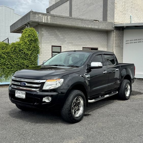 รถ Ford Ranger 2.2 Hi-Rider XLT สี ดำ