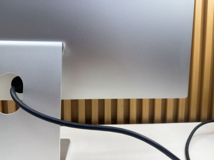 Studio Display 27-inch Retina 5K Standard Glass รูปที่ 10