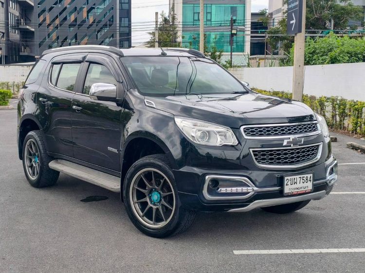 Chevrolet Trailblazer 2014 2.8 LTZ Sedan ดีเซล ไม่ติดแก๊ส เกียร์อัตโนมัติ ดำ