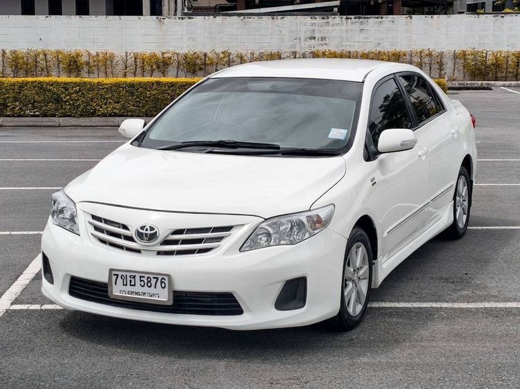 รถ Toyota Altis 1.8 G สี ขาว