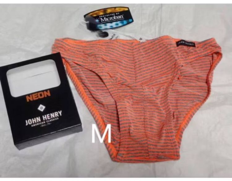 กางเกงใน จอห์นเฮนรี่ขนาด m ของใหม่