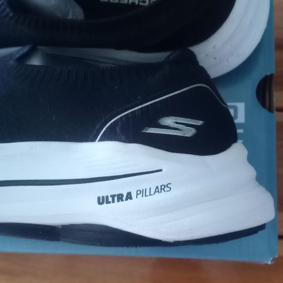 รองเท้า Skechers GO WALK 8 (รุ่น Aleena) สีดำ-ขาว ไซส์ 38 (25cm) ของแท้ สภาพสวยมาก ราคาคุ้มๆ รูปที่ 3