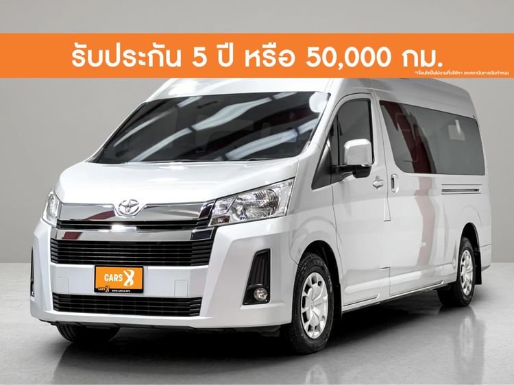 รถ Toyota Commuter 2.8 สี บรอนซ์เงิน