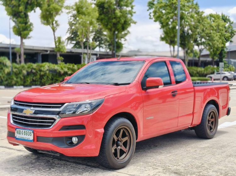 รถ Chevrolet Colorado 2.5 LT สี แดง