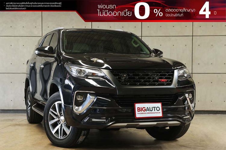 Toyota Fortuner 2018 2.4 V Utility-car ดีเซล ไม่ติดแก๊ส เกียร์อัตโนมัติ ดำ