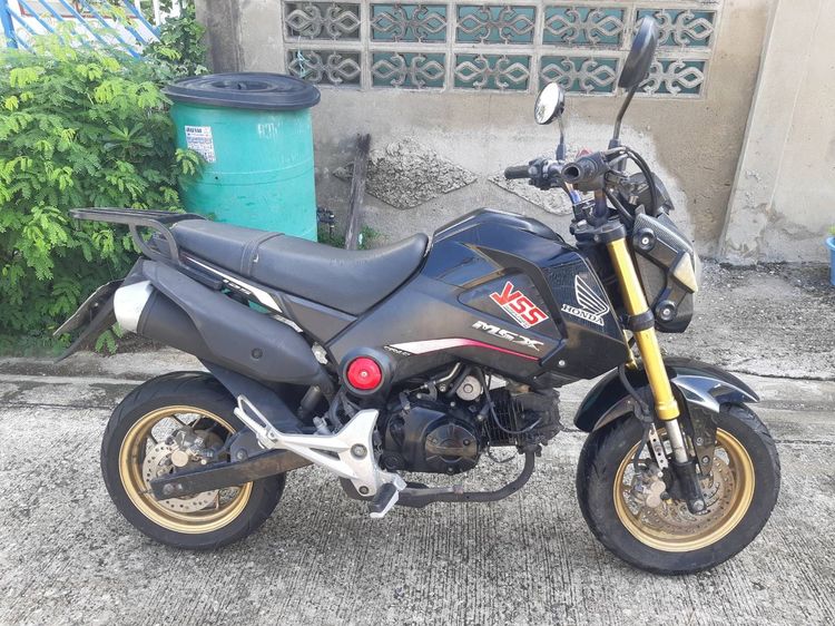 ขายด่วน Honda MSX 125 สีดำแดง ปี16 สภาพเดิม เครื่องดี ใช้งานน้อย พร้อมขี่ เครื่องยนต์ 124.89cc พร้อมโอนเล่ม รูปที่ 2