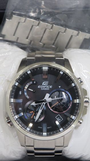 เงิน Casio Edifice EQB-600 D  สภาพสะสม ไม่ผ่านการใช้ ศูนย์ไทย