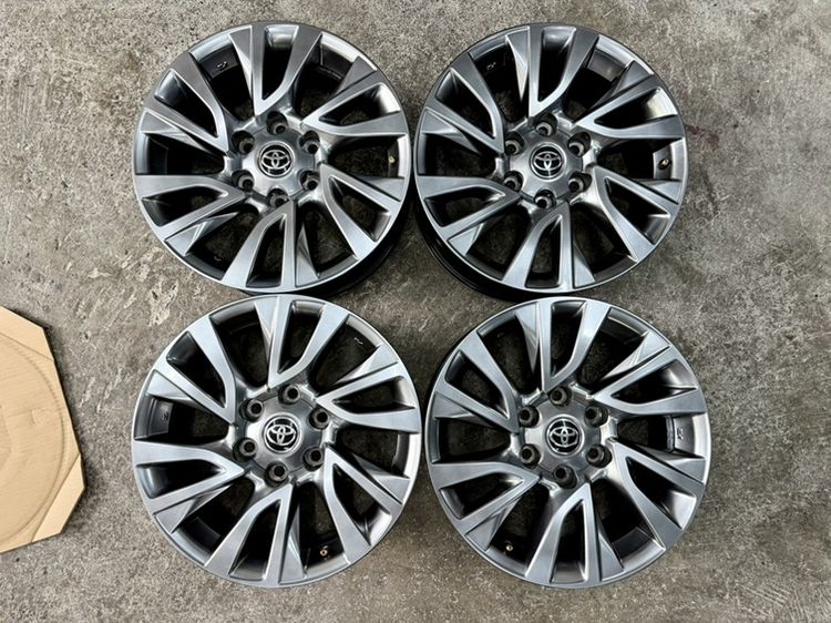 ล้อแม็ก TOYOTA FORTUNER ขอบ 18” สภาพสวยสีเดิม รูปที่ 3