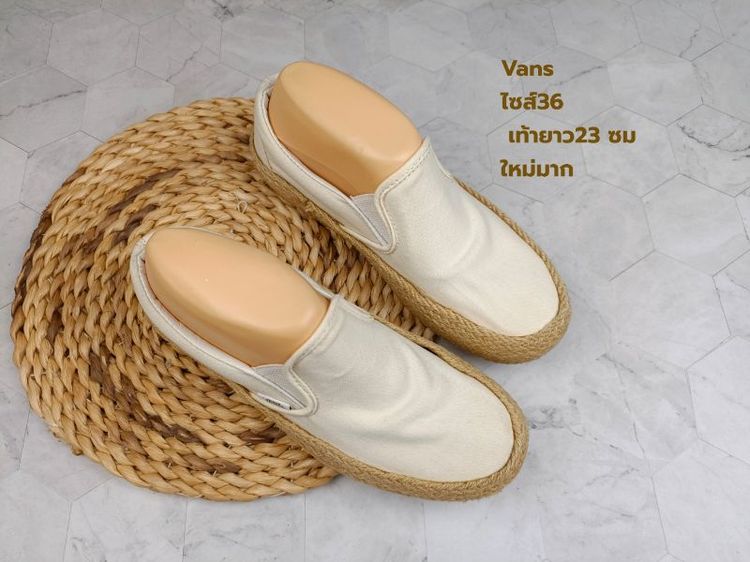 Vans สลิปออนใหม่มาก