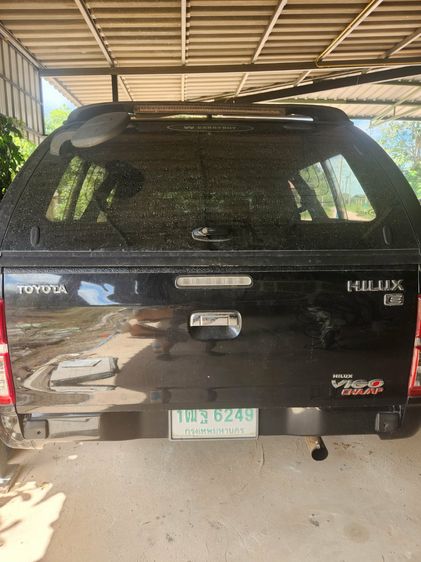 Toyota Hilux Vigo 2014 2.5 E Pickup ดีเซล เกียร์ธรรมดา ดำ รูปที่ 3
