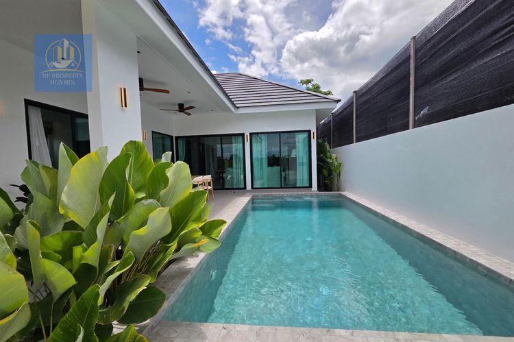 ตกแต่งครบ บ้านเดี่ยวหัวหิน Pool Villa โมเดิร์น ราคา 5.99 ล้านบาท พร้อมเฟอร์ฯ + Solar Panel 10 kW รูปที่ 2