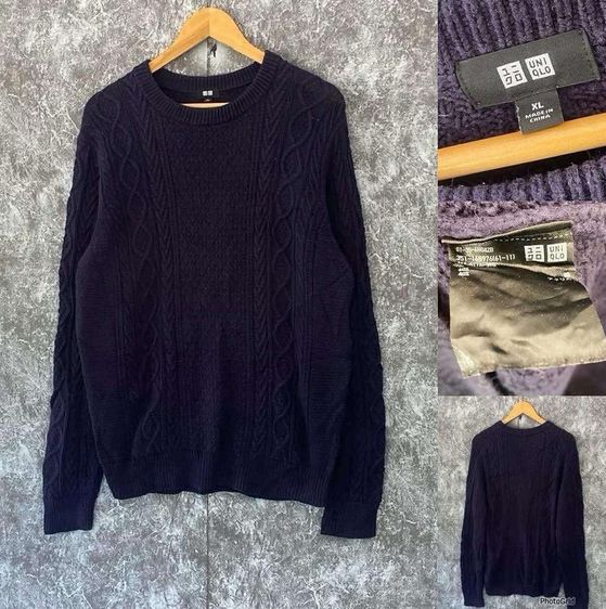 อื่นๆ เสื้อไหมพรม อื่นๆ อื่นๆ แขนยาว เสื้อกันหนาวไหมพรม UNIQLO แท้ 💯size XL วัดจริงขนาด อก 22 ยาว 27 นิ้ว สภาพดีมาก สีกรมเข้ม ทรงสวย ดีเทลดีน้อหนาหนานุ่ม