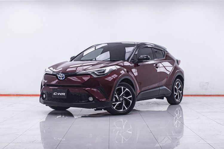 รถ Toyota C-HR 1.8 HV Mid สี แดง