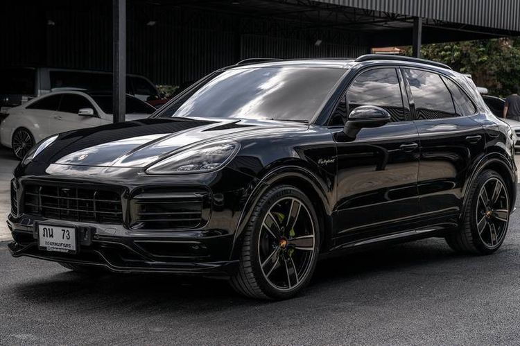 รถ Porsche Cayenne 3.0 E-Hybrid 4WD สี ดำ