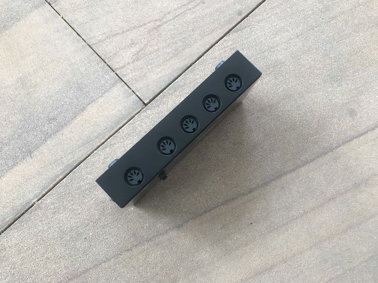 Yamaha YME-8 Midi Expander 2 in 8 out (Made in Japan) รูปที่ 4
