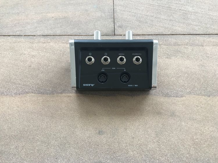 Alesis Control Hub - MIDI Interface with Audio Playback