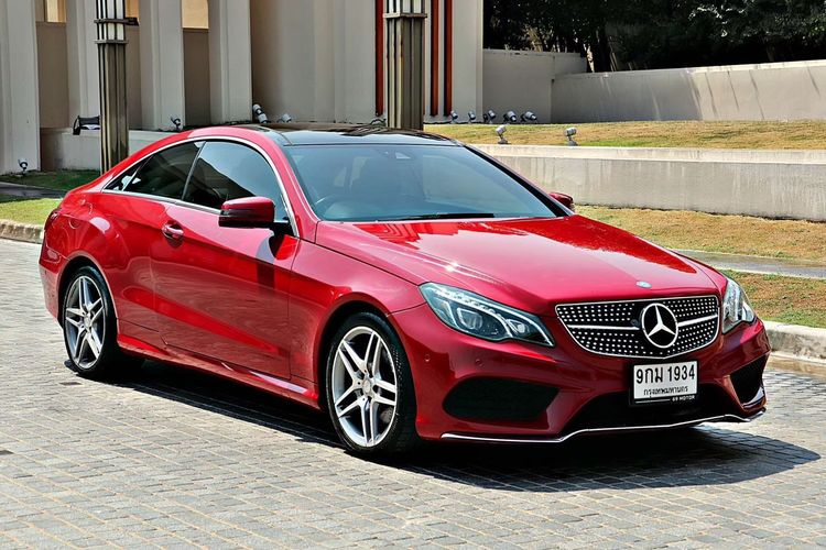 Mercedes-Benz E-Class 2015 E200 Sedan เบนซิน ไม่ติดแก๊ส เกียร์อัตโนมัติ แดง รูปที่ 4