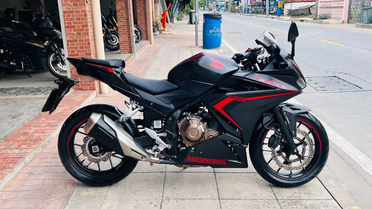 Honda CBR500R จดปี 21 ไมล์ 4372 km.