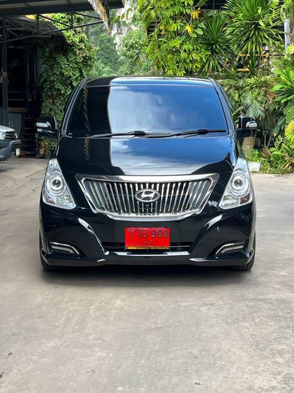 Hyundai Grand Starex 2016 2.5 Premium Utility-car ดีเซล ไม่ติดแก๊ส เกียร์อัตโนมัติ ดำ รูปที่ 2