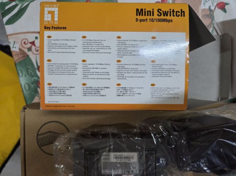 Mini switch 8-port