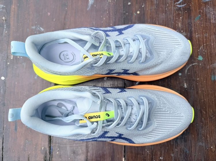 ผู้หญิง เทา รองเท้าวิ่ง ASICS