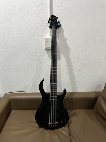 เบส Sire Marcus Miller M2