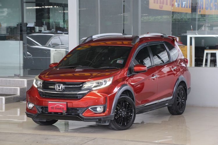 รถ Honda BR-V 1.5 SV สี ส้ม