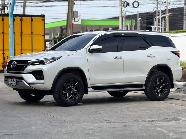 Toyota fortuner 2.4G MNC 2021
