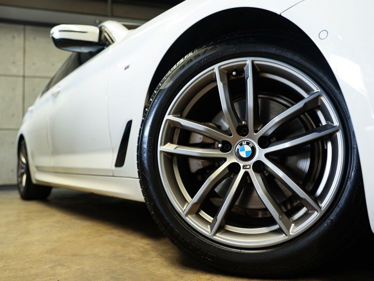 BMW Series 5 2021 520d Sedan ดีเซล ไม่ติดแก๊ส เกียร์อัตโนมัติ ขาว รูปที่ 3