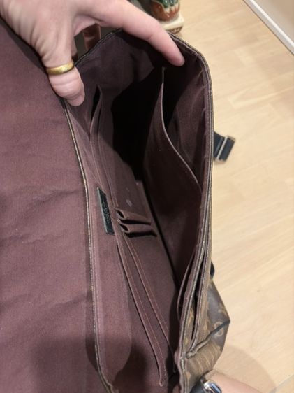 กระเป๋า Louis Vuitton รุ่น Beaubourg MM 2015 รูปที่ 10
