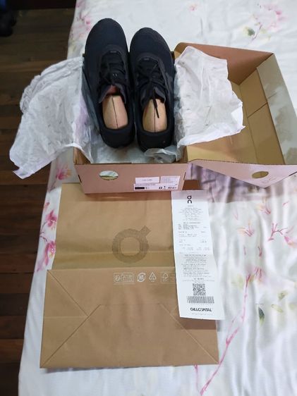 รองเท้าOn Cloudmonster Void สีดำ US8 EU 41 ยาว 26 เซนติเมตร อุปกรณ์ครบพร้อมใบเสร็จ รูปที่ 3