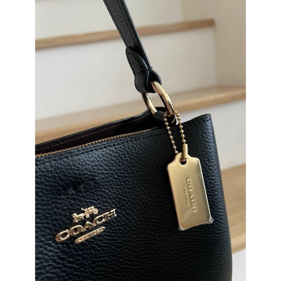 กระเป๋า Coach Bucket Pebbled Leather Bag รูปที่ 3