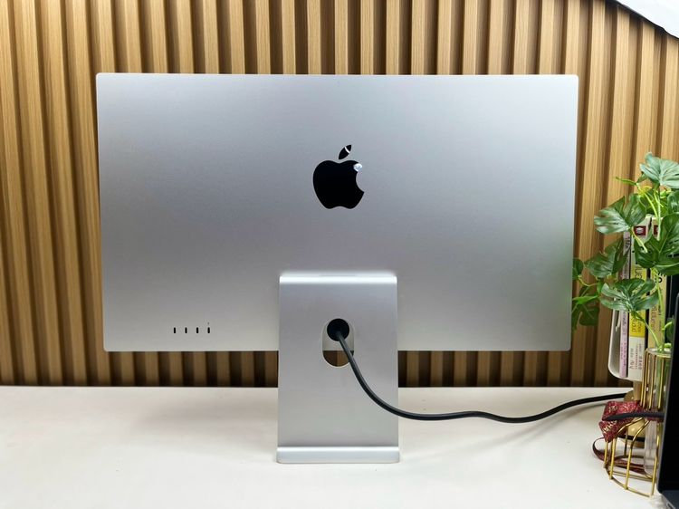 Studio Display 27-inch Retina 5K Stand Glass รูปที่ 5