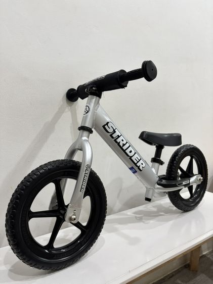 Strider 12 Pro silver