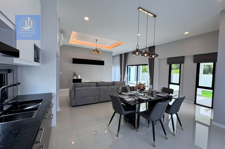  ราคาดีแบบนี้ ไม่จองไม่ได้แล้ว 🔥🏠Fully Furnished Homes 4.95  MB. บ้านหัวหิน พร้อมเฟอร์นิเจอร์ ตกแต่งครบ รูปที่ 4