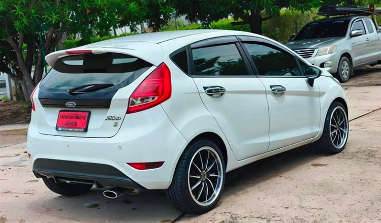 Ford Fiesta 2012 1.6 Sport Sedan เบนซิน เกียร์อัตโนมัติ ขาว รูปที่ 4