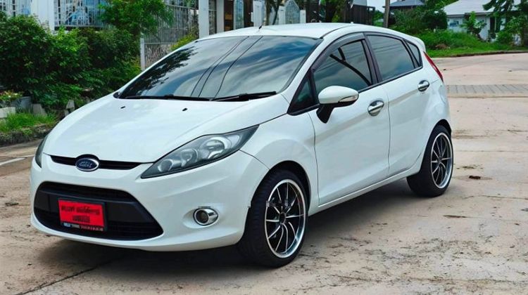 Ford Fiesta 2012 1.6 Sport Sedan เบนซิน เกียร์อัตโนมัติ ขาว รูปที่ 3