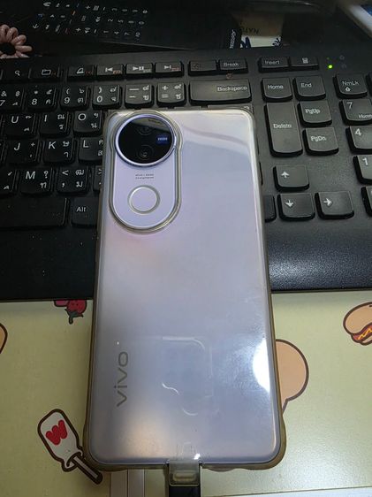 อื่นๆ 256 GB Vivo V50 5G สภาพใหม่มาก