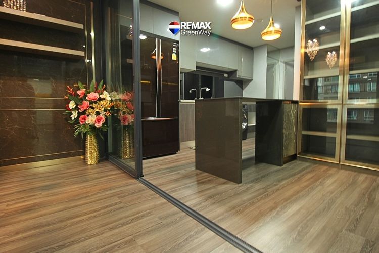 ขาย ไอดีโอ สาทร-วงเวียนใหญ่ Ideo Sathorn - Wongwian Yai  ห้องมุม 2 ห้องนอน 70.13 ตรม. ใหม่ ตกแต่งพร้อมใช้ ขายขาดทุนกว่า 2 ล้าน 6.9 ล้านบาท