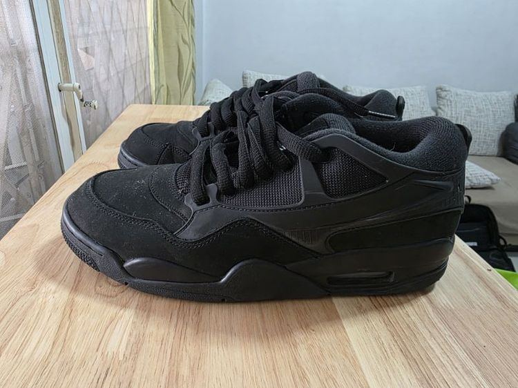 รองเท้าผ้าใบ หนังสังเคราะห์ ขนาดอื่น ๆ ดำ Nike Air Jordan 4RM Black Cat UK8.5/43/27.5