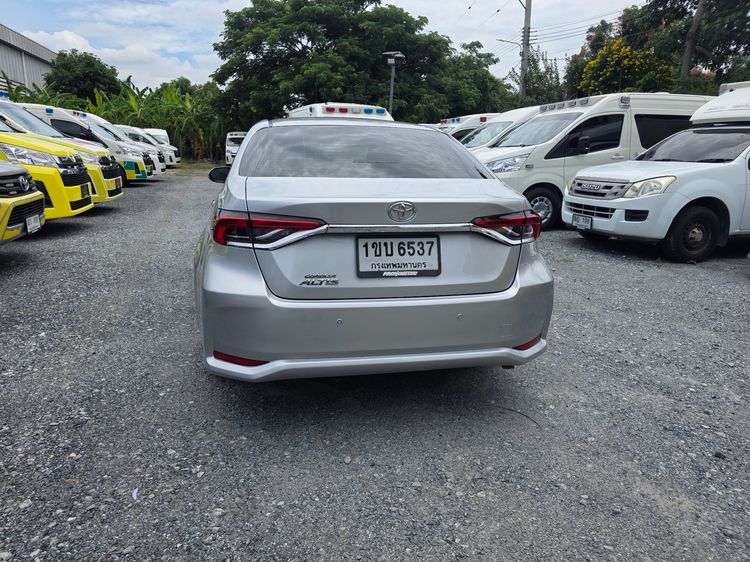 Toyota Altis 2020 1.6 E Sedan เบนซิน เกียร์อัตโนมัติ เทา รูปที่ 4