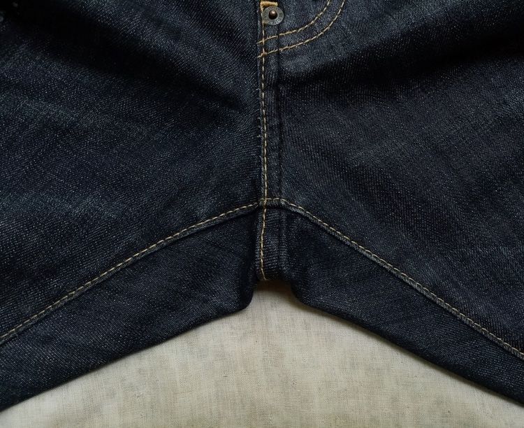 ยีนส์ DSQUARED2 แท้ (ผู้ชาย) รูปที่ 12