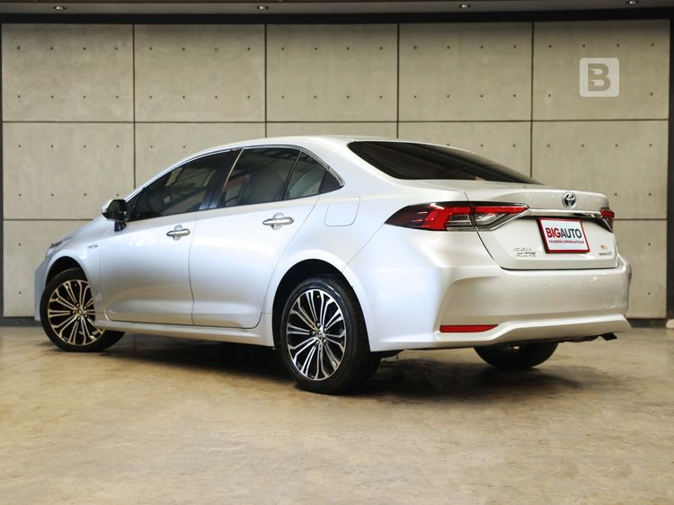 Toyota Altis 2022 1.8 Hybrid Premium Sedan ไฮบริด ไม่ติดแก๊ส เกียร์อัตโนมัติ บรอนซ์เงิน รูปที่ 3