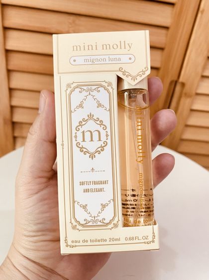 น้ำหอมสุดฮิตจากญี่ปุ่น Mini Molly Eau de Toilette ขนาด 20 มล. รูปที่ 11