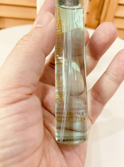 น้ำหอมสุดฮิตจากญี่ปุ่น Mini Molly Eau de Toilette ขนาด 20 มล. รูปที่ 8