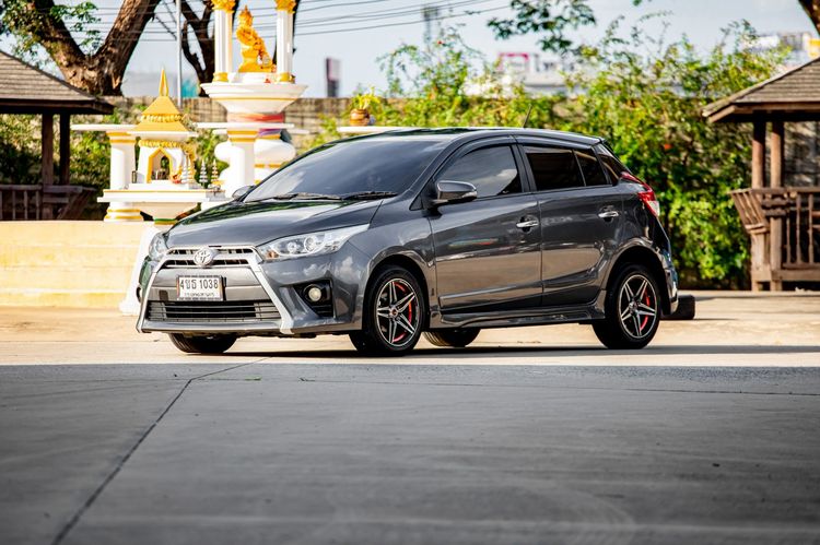 Toyota Yaris 2015 1.2 E Sedan เบนซิน เกียร์อัตโนมัติ เทา รูปที่ 3