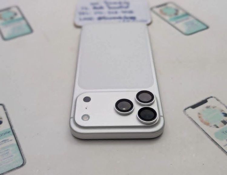 ขาย เทิร์น iPhone 17 Pro Max 256 Silver ศูนย์ไทย ของใหม่มือ 1 แกะเช็ค ประกันเดินวันนี้ รอบชาร์จ 0 รอบ เพียง 40,990 บาท ครับ รูปที่ 5